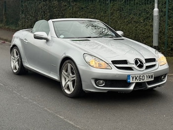 Used Mercedes-Benz SLK 2010 for sale - 77418226: Photo