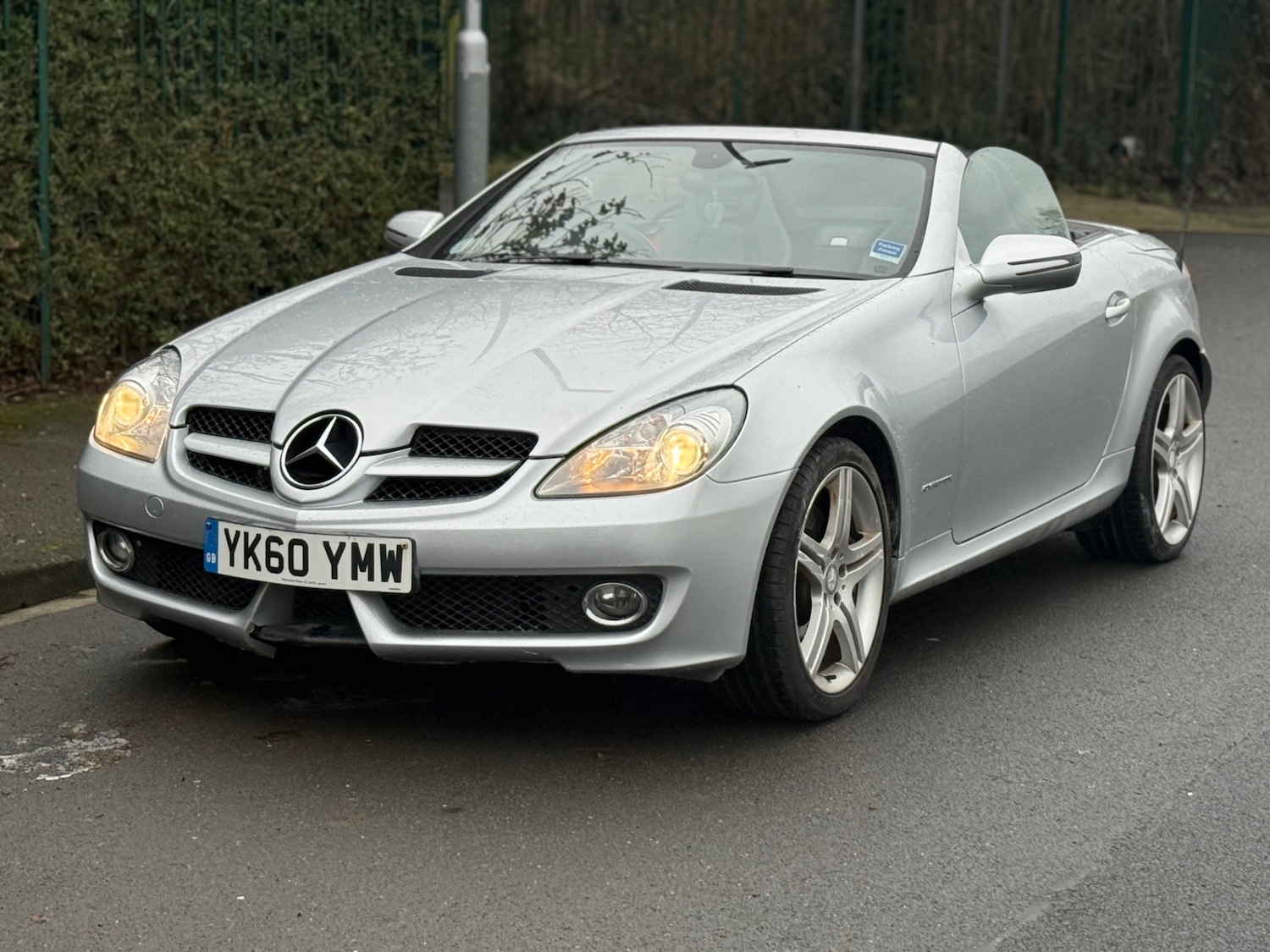 Used Mercedes-Benz SLK 2010 for sale - 77418226: Photo 7
