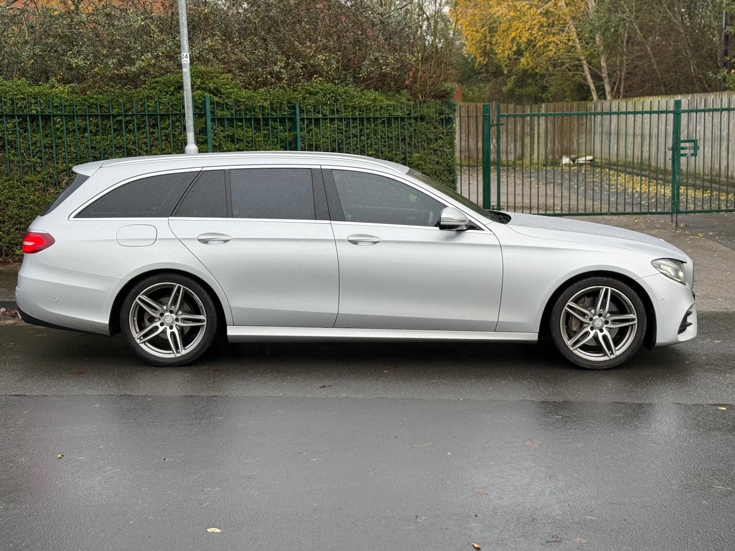 Used Mercedes-Benz E Class 2017 for sale - 77052139: Photo 8