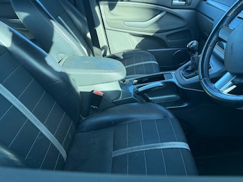 Used Ford Kuga 2009 for sale - 78176833: Photo