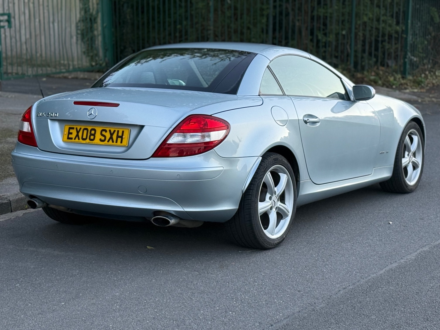 Used Mercedes-Benz SLK 2008 for sale - 76470772: Photo 22