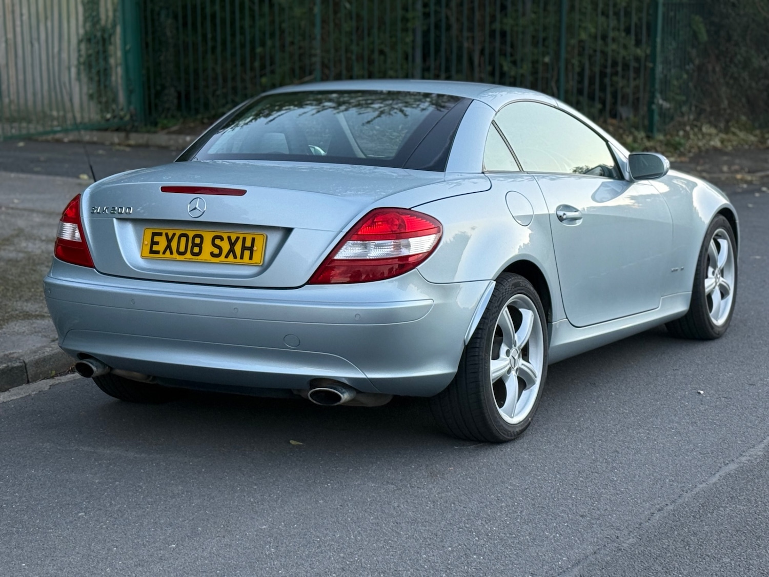 Used Mercedes-Benz SLK 2008 for sale - 76470772: Photo 23