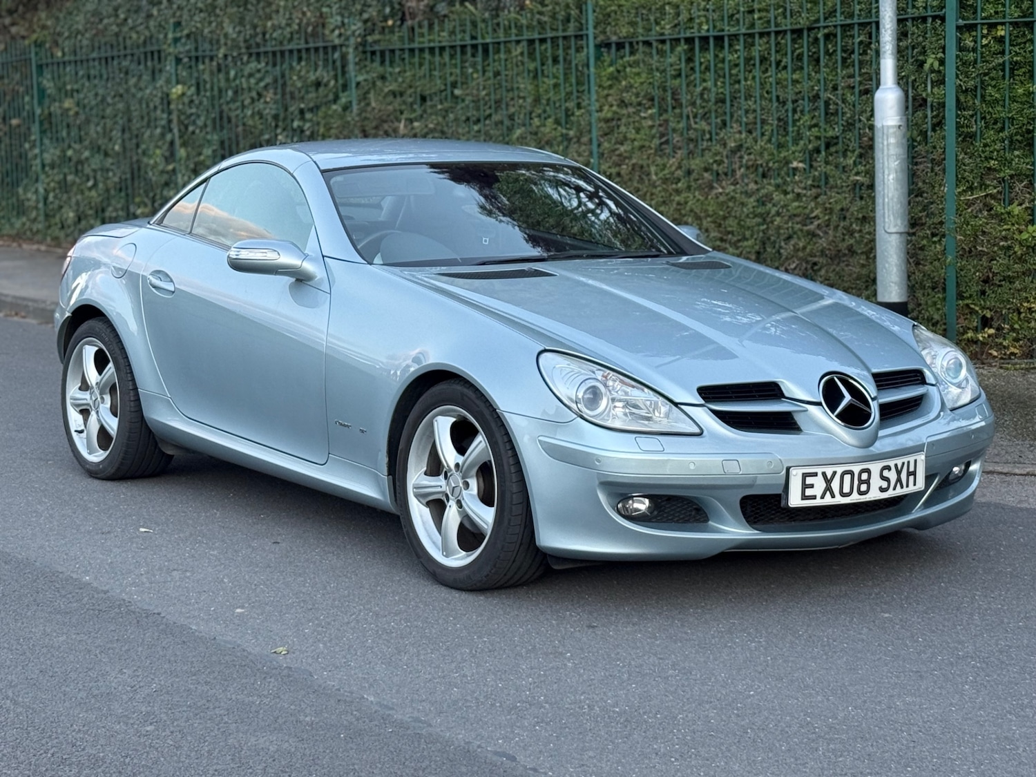 Used Mercedes-Benz SLK 2008 for sale - 76470772: Photo 3