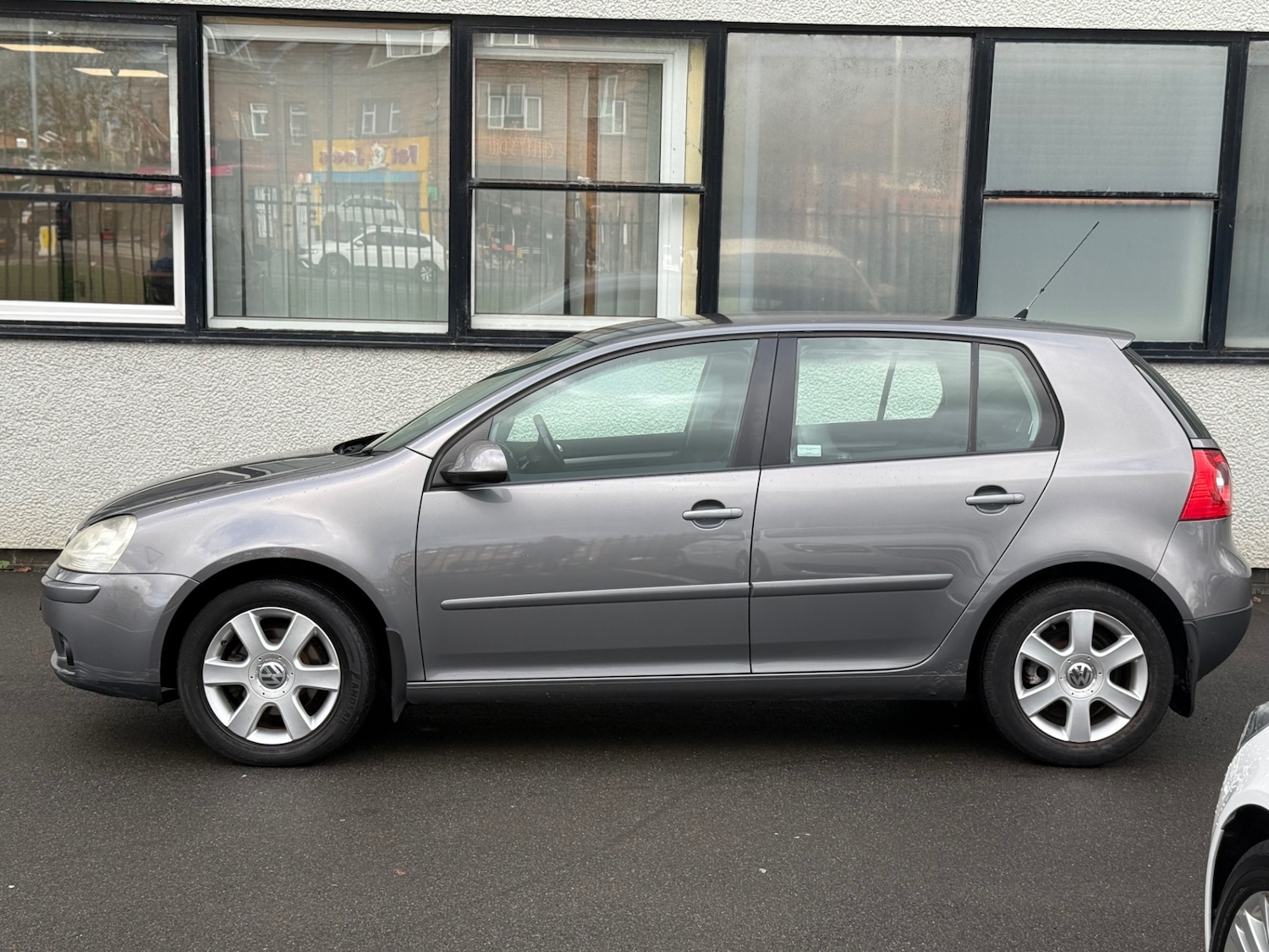 Used Volkswagen Golf 2007 for sale - 76571400: Photo 4