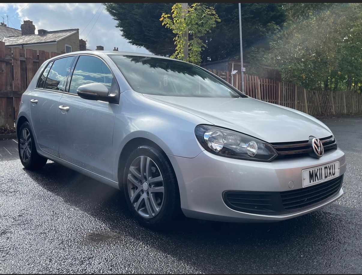 Used Volkswagen Golf 2011 for sale - 76373843: Photo 1