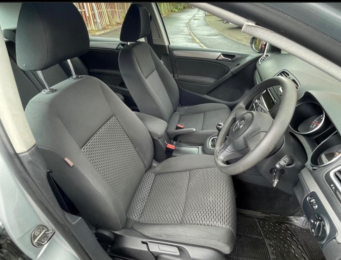 Used Volkswagen Golf 2011 for sale - 76373843: Photo 3