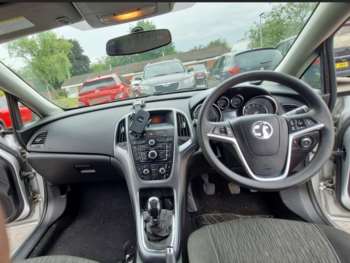 Used Vauxhall Astra 2015 for sale - 75453678: Photo