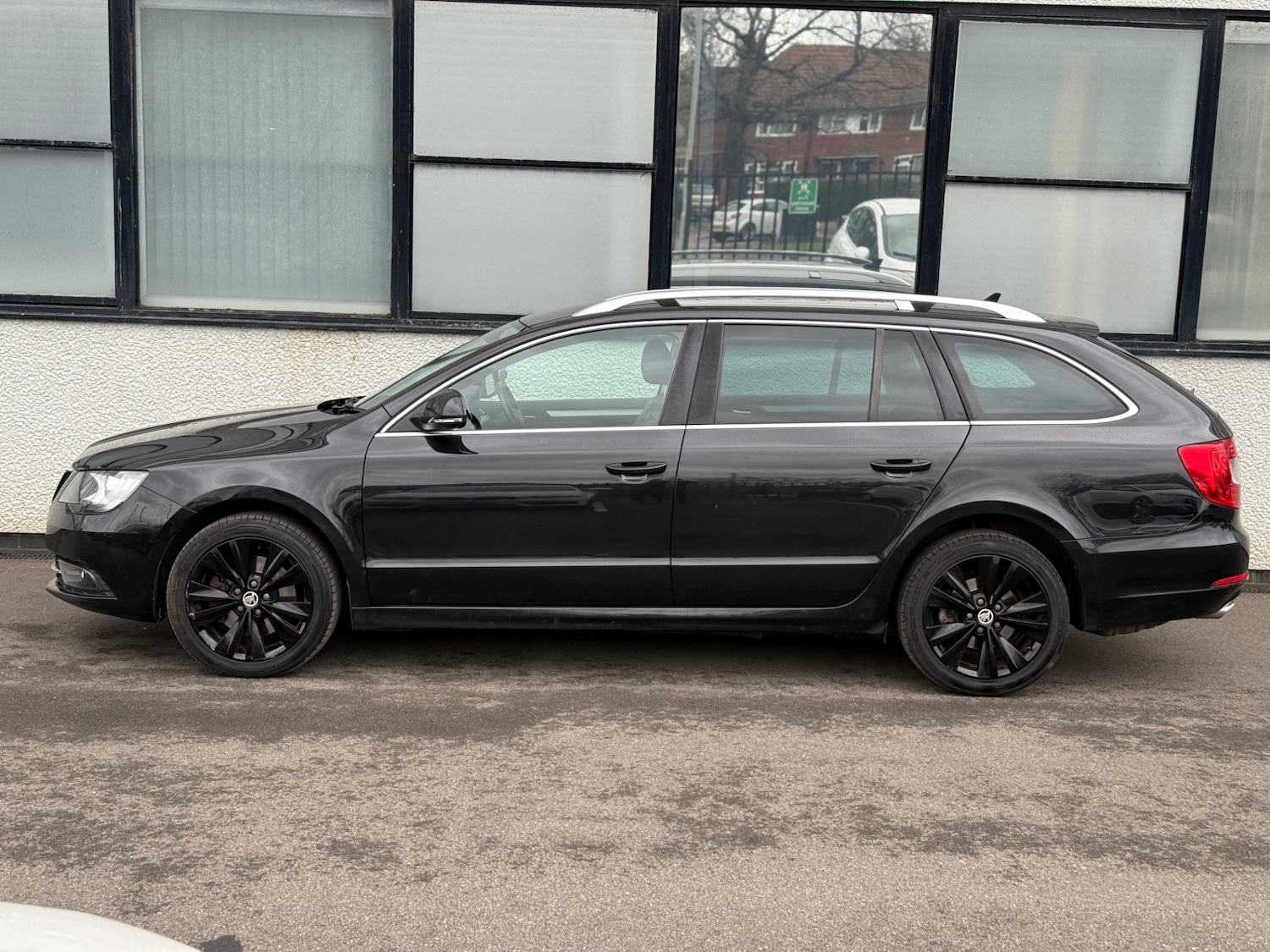 Used Skoda Superb 2014 for sale - 77690706: Photo 11