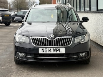 Used Skoda Superb 2014 for sale - 77690706: Photo