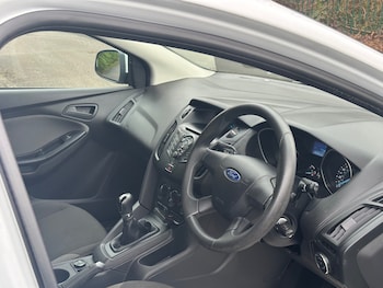 Used Ford Focus 2014 for sale - 75724025: Photo