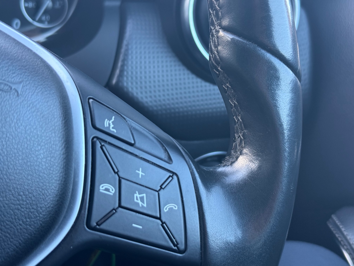 Used Mercedes-Benz A-Class 2014 for sale - 77077942: Photo 28