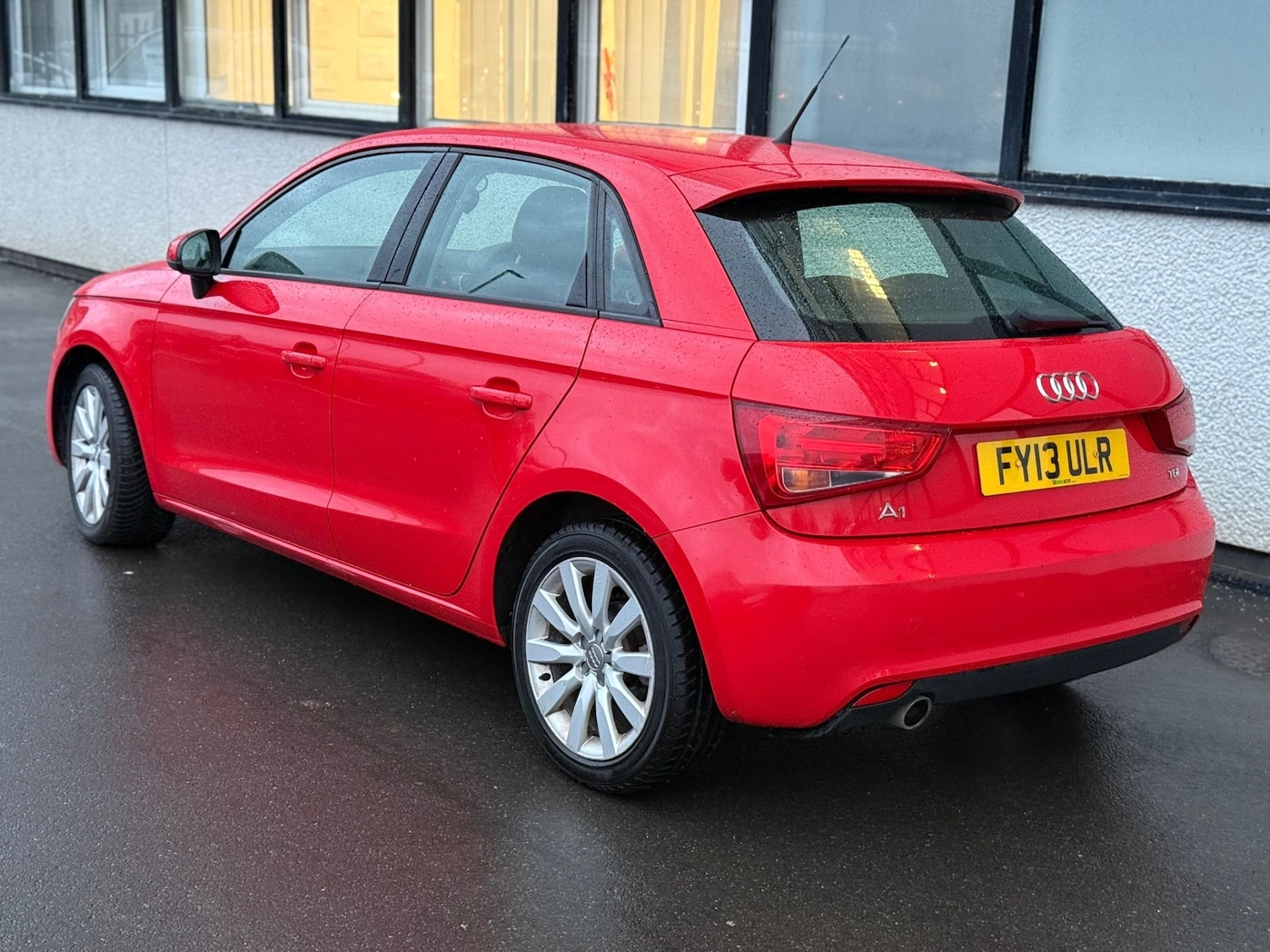 Used Audi A1 2013 for sale - 77001018: Photo 10