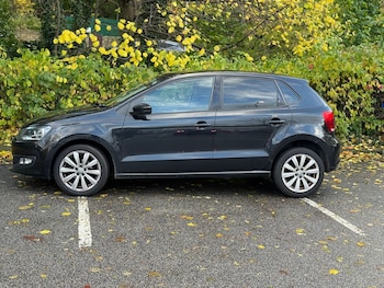 Used Volkswagen Polo 2013 for sale - 76644535: Photo