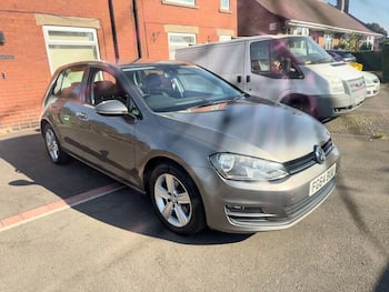 Used Volkswagen Golf 2014 for sale - 79740292: Photo