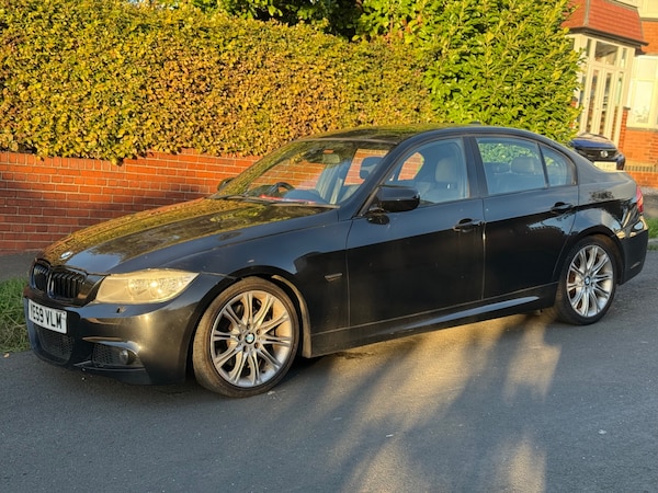Used BMW 3 Series 2009 for sale - 76193752: Photo 2