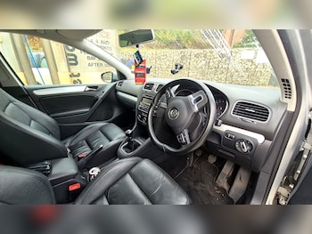 Used Volkswagen Golf 2012 for sale - 76497082: Photo