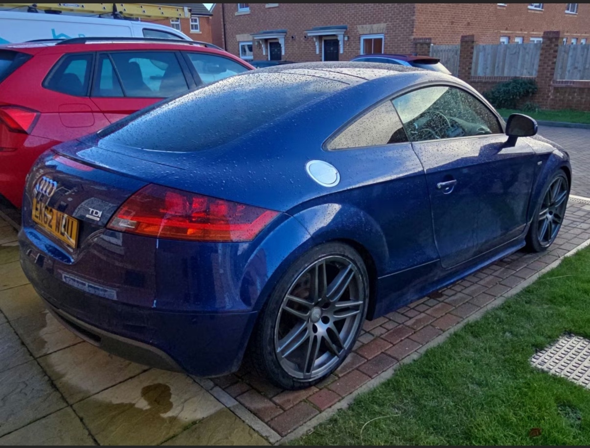 Used Audi TT 2012 for sale - 77228045: Photo 4