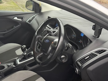 Used Ford Focus 2013 for sale - 77058751: Photo