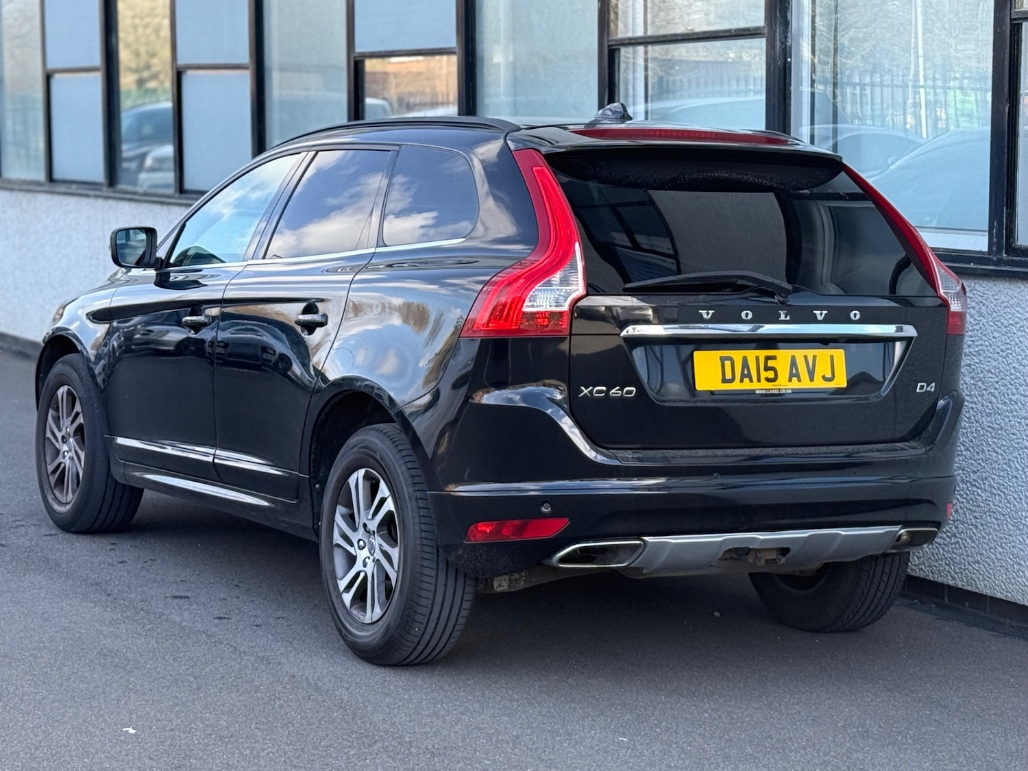 Used Volvo XC60 2015 for sale - 78053954: Photo 10