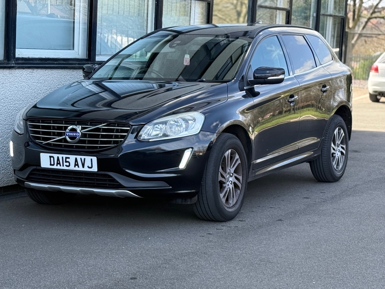 Used Volvo XC60 2015 for sale - 78053954: Photo 13