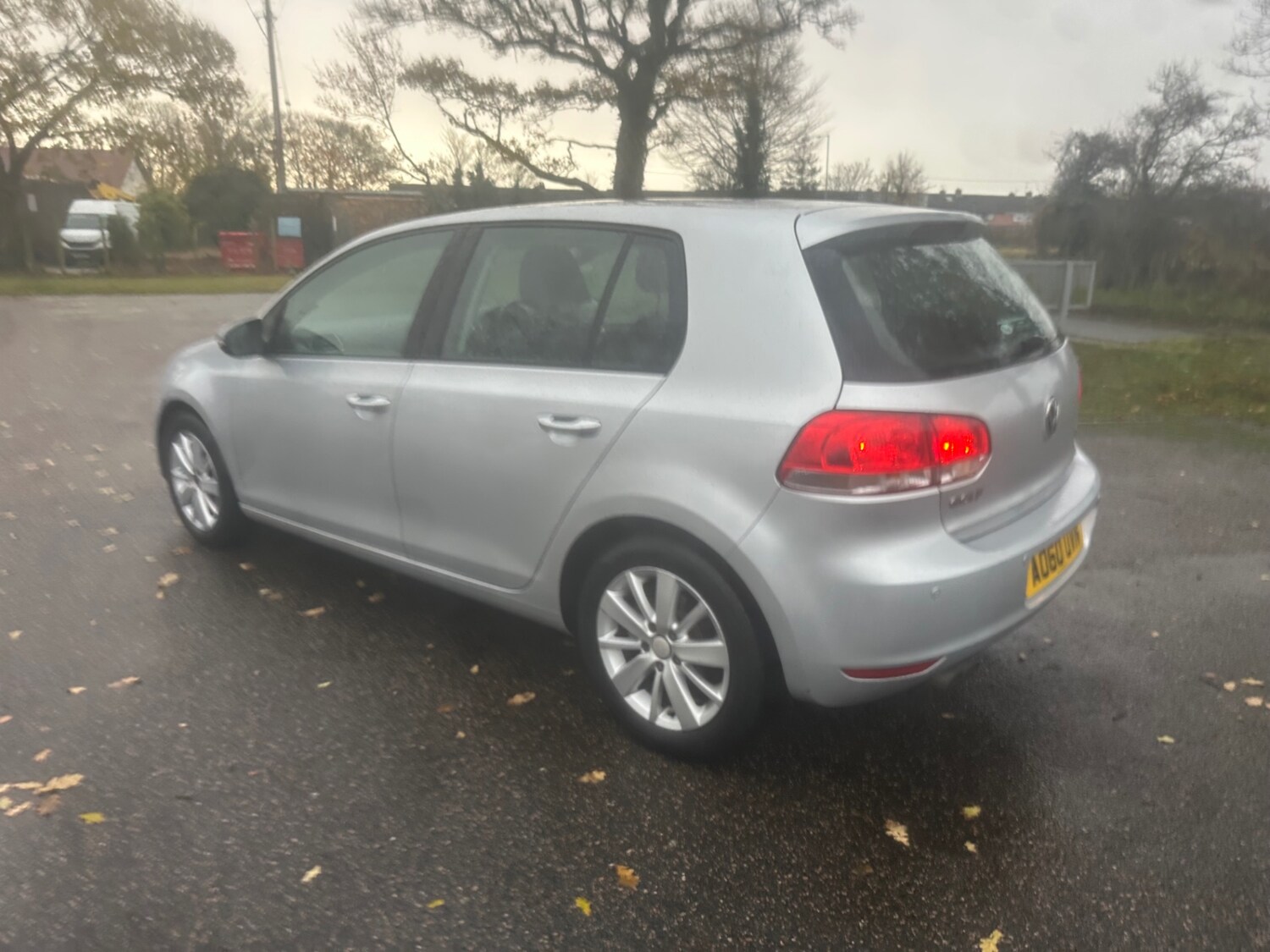 Used Volkswagen Golf 2010 for sale - 76844782: Photo 3