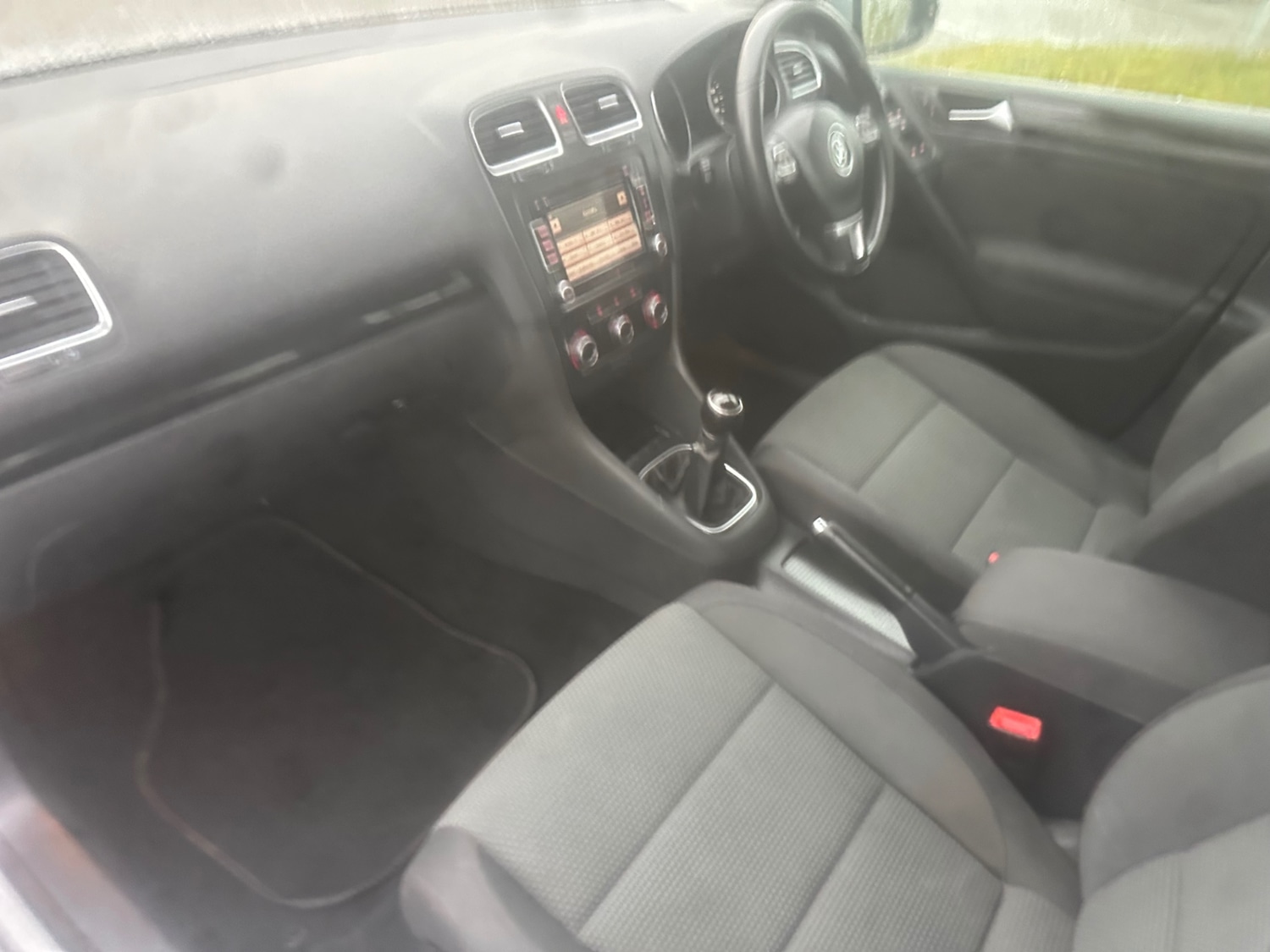 Used Volkswagen Golf 2010 for sale - 76844782: Photo 4