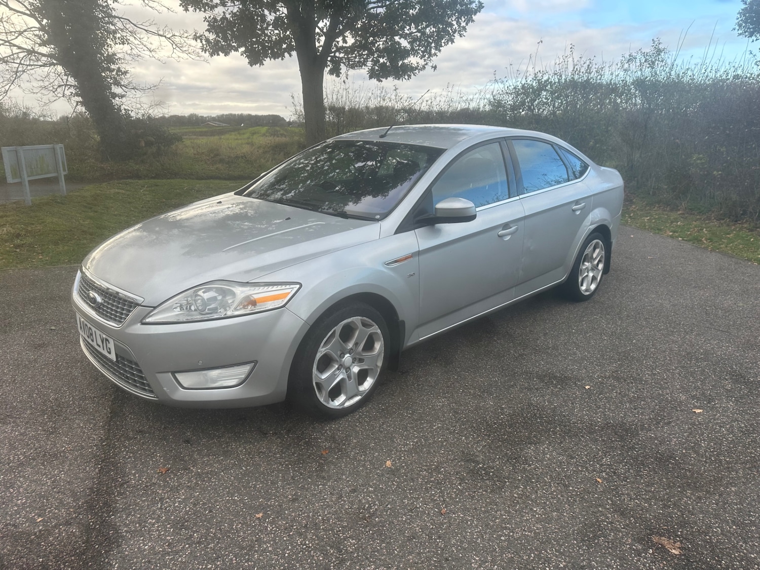 Used Ford Mondeo 2008 for sale - 76686938: Photo 2