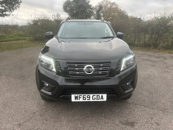 Used Nissan Navara 2019 for sale - 76641184: Photo