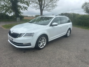Used Skoda Octavia 2017 for sale - 78254198: Photo