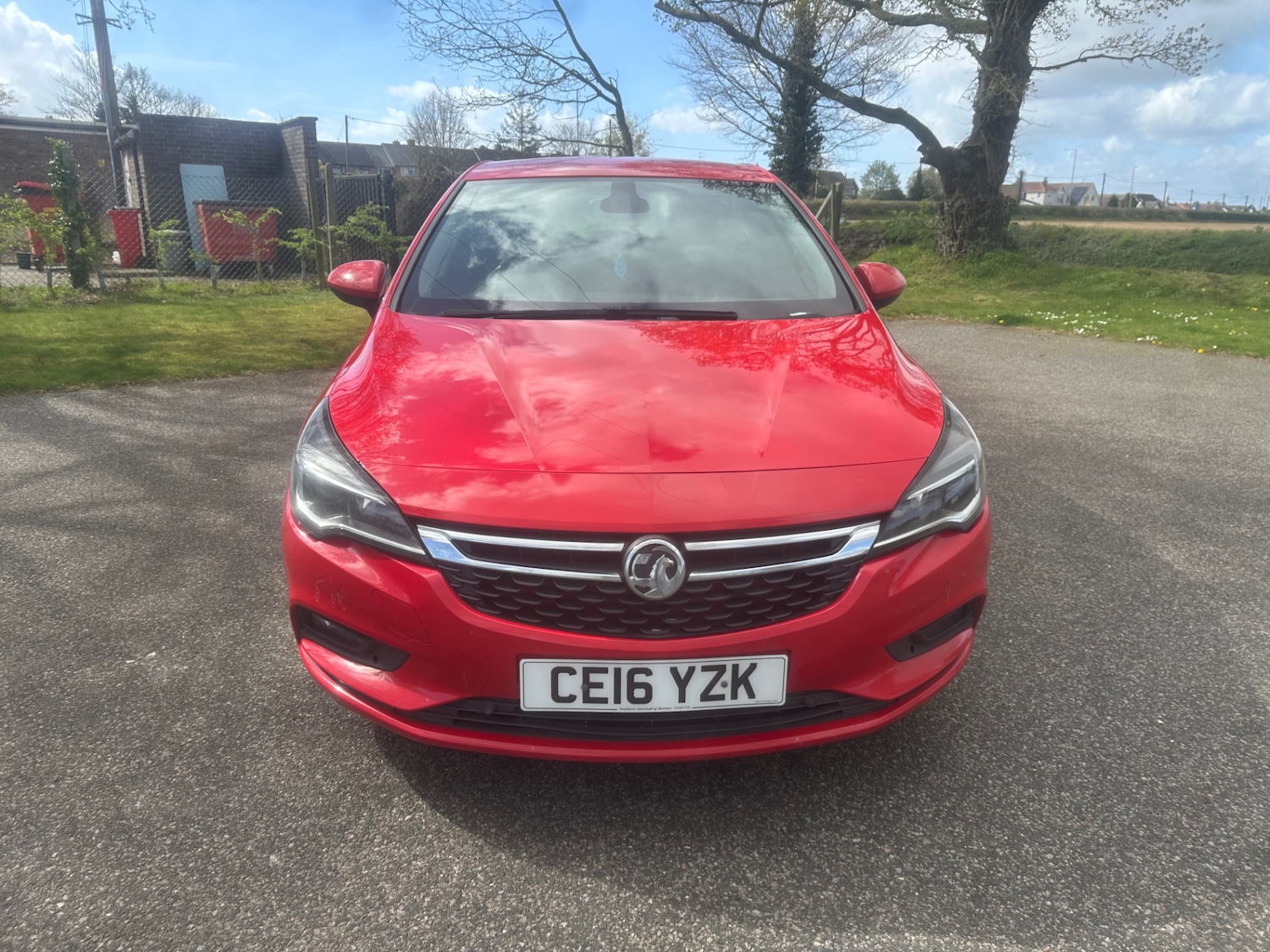 Used Vauxhall Astra 2016 for sale - 78218192: Photo 2