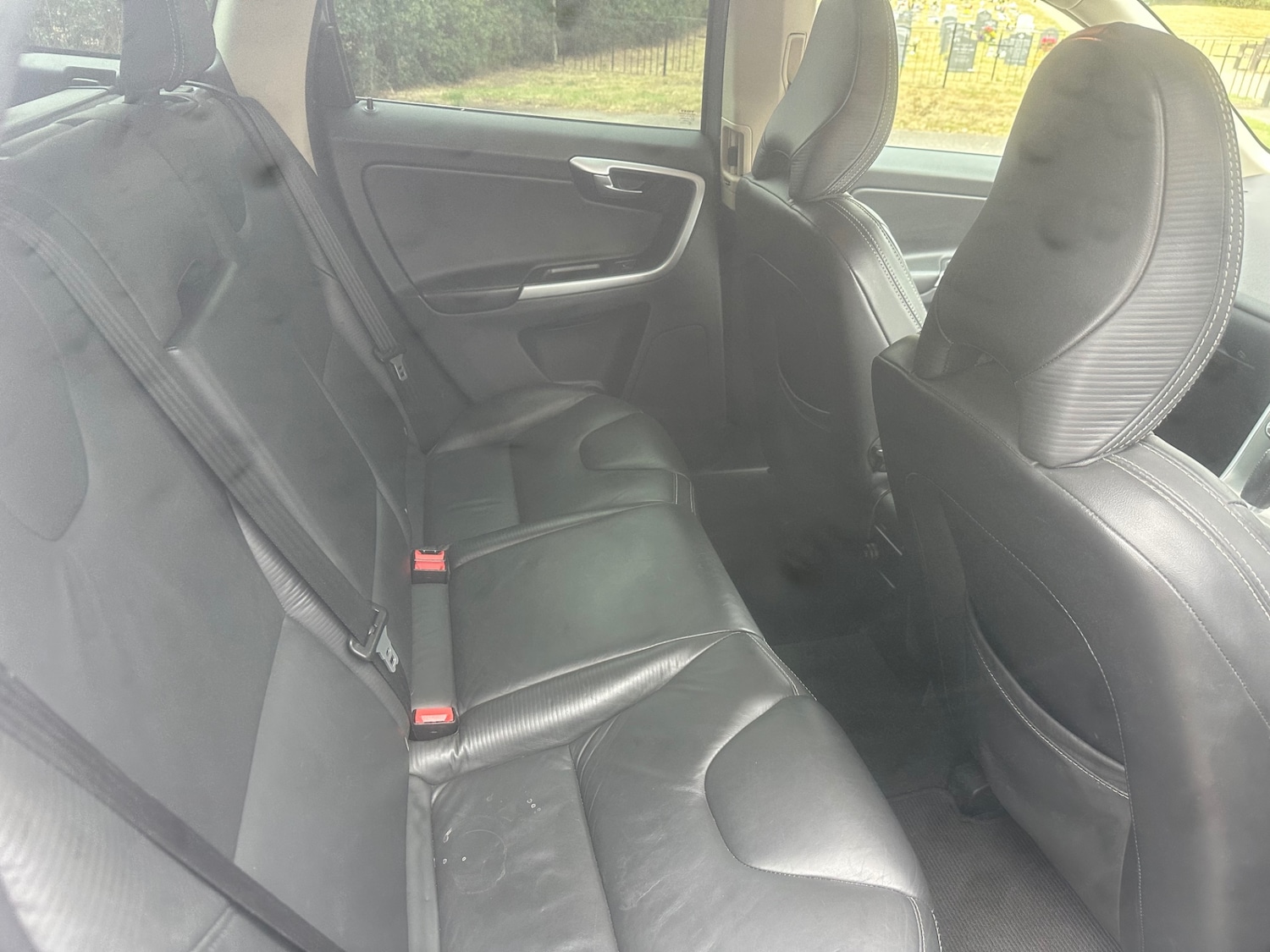 Used Volvo XC60 2011 for sale - 77329391: Photo 11