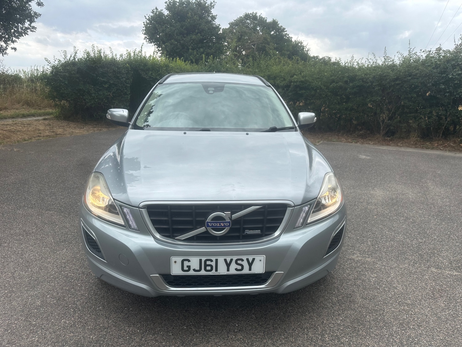 Used Volvo XC60 2011 for sale - 77329391: Photo 2