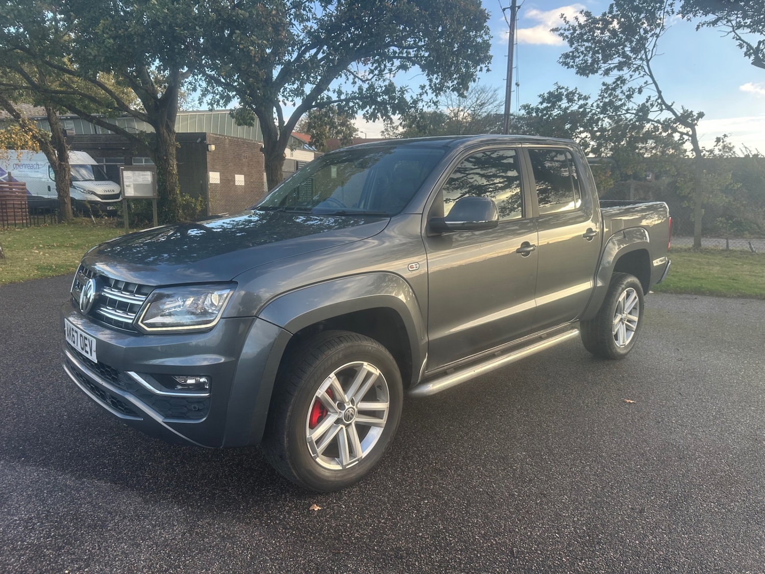 Used Volkswagen Amarok 2017 for sale - 76384940: Photo 1