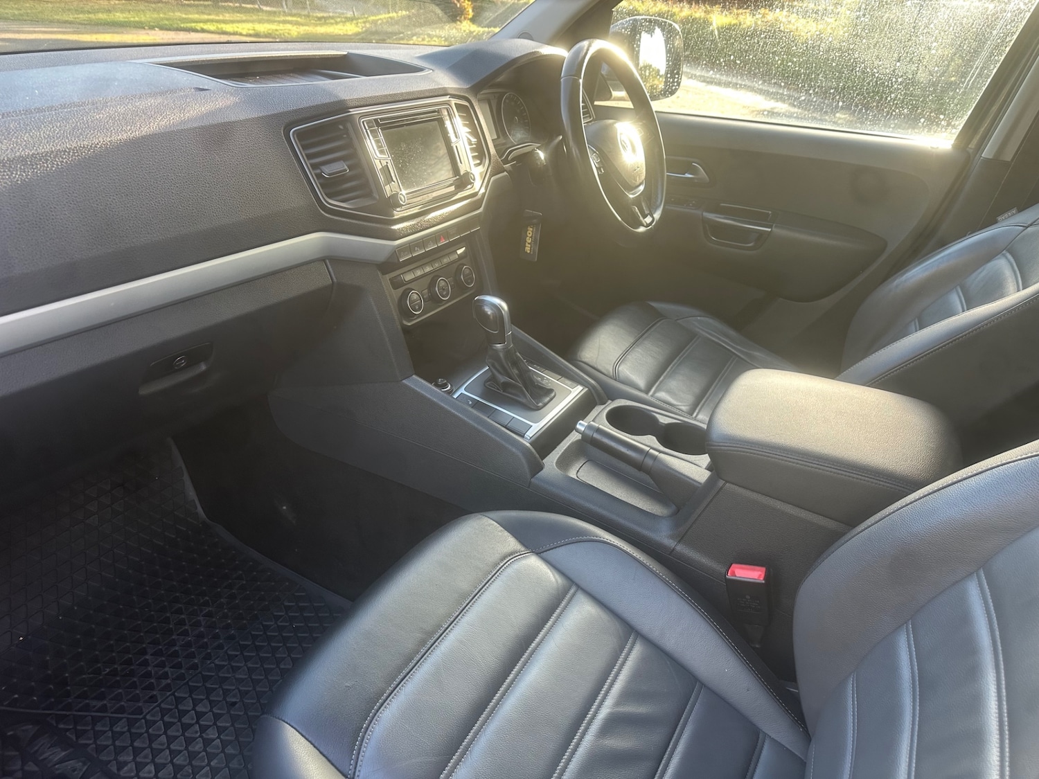 Used Volkswagen Amarok 2017 for sale - 76384940: Photo 4