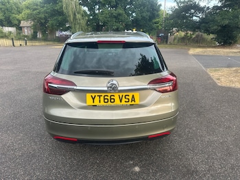 Used Vauxhall Insignia 2016 for sale - 75561880: Photo