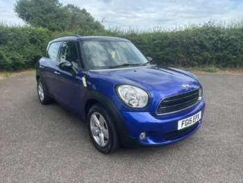 2015 (15) - 1.6 Cooper 5dr stunning in the best colour