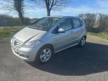 Used Mercedes-Benz A-Class 2011 for sale - 77715854: Photo