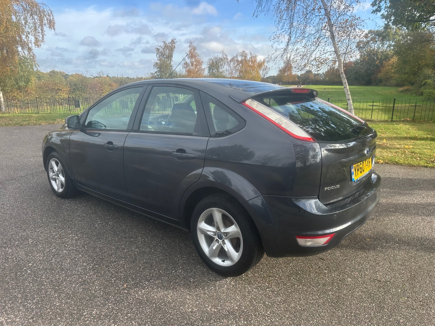 Used Ford Focus 2010 for sale - 76461403: Photo 5