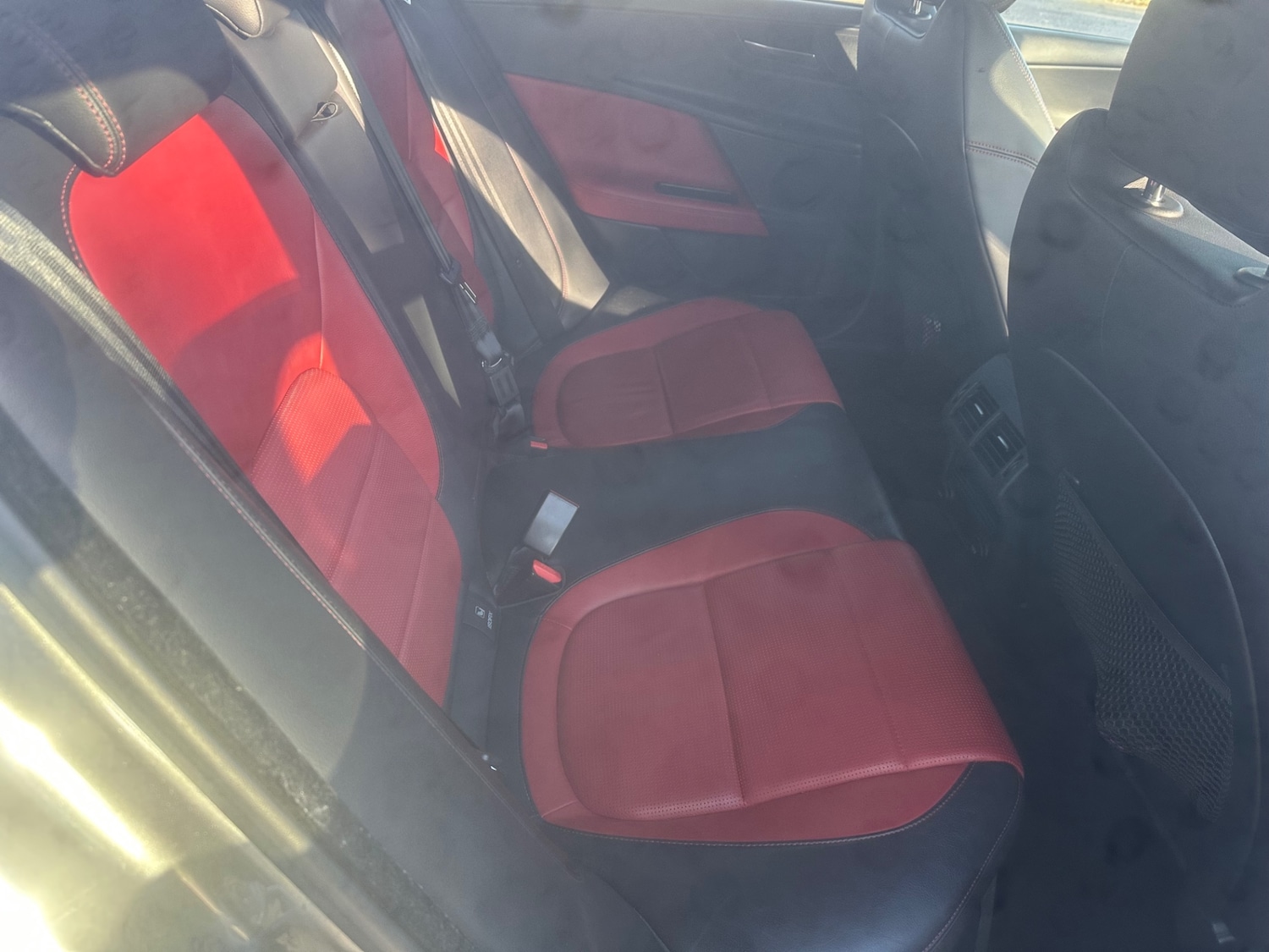 Used Jaguar XE 2017 for sale - 76757096: Photo 9