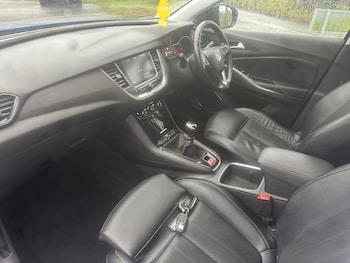 Used Vauxhall Grandland X 2018 for sale - 76987082: Photo