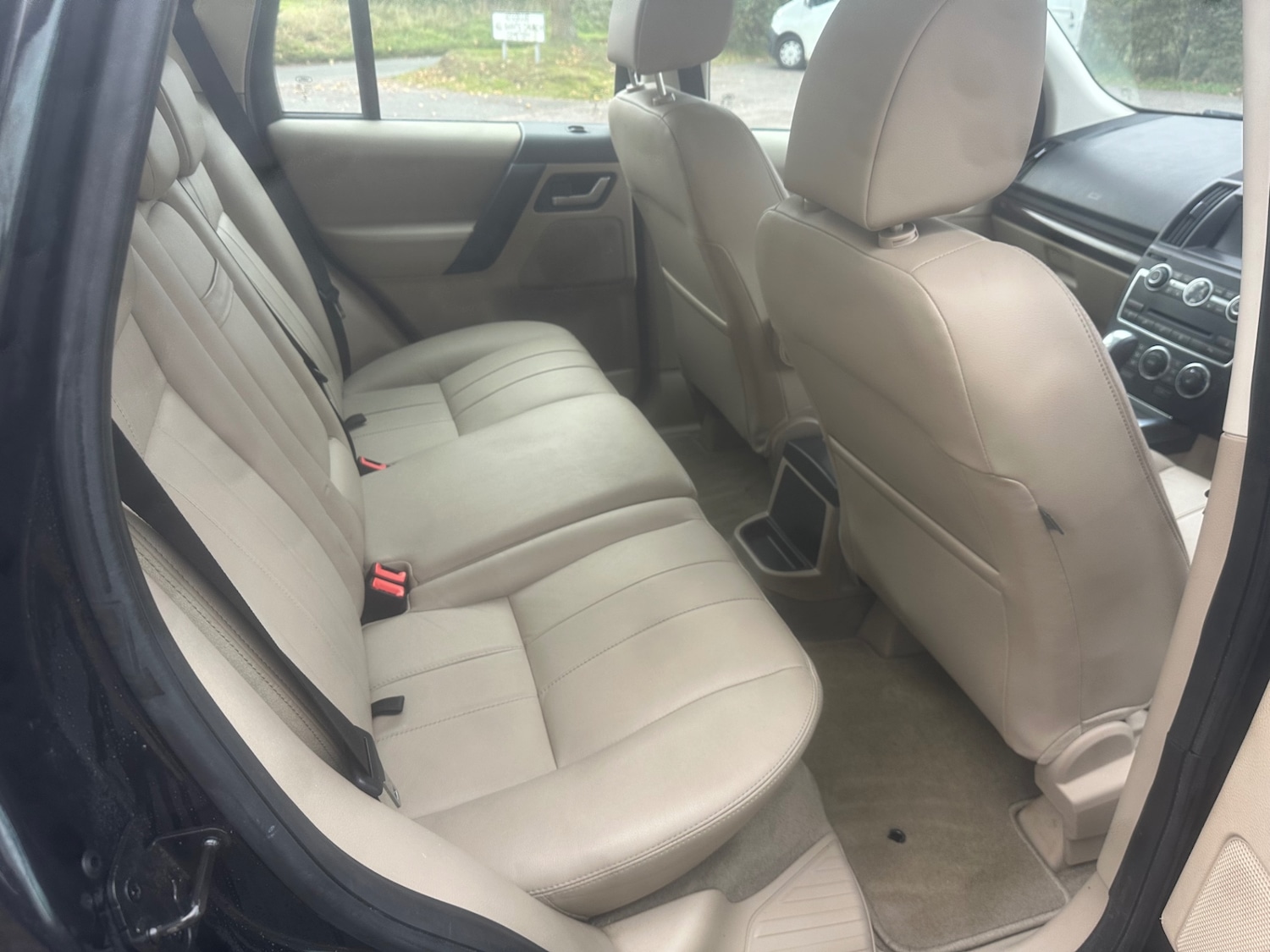 Used Land Rover Freelander 2013 for sale - 76418528: Photo 9