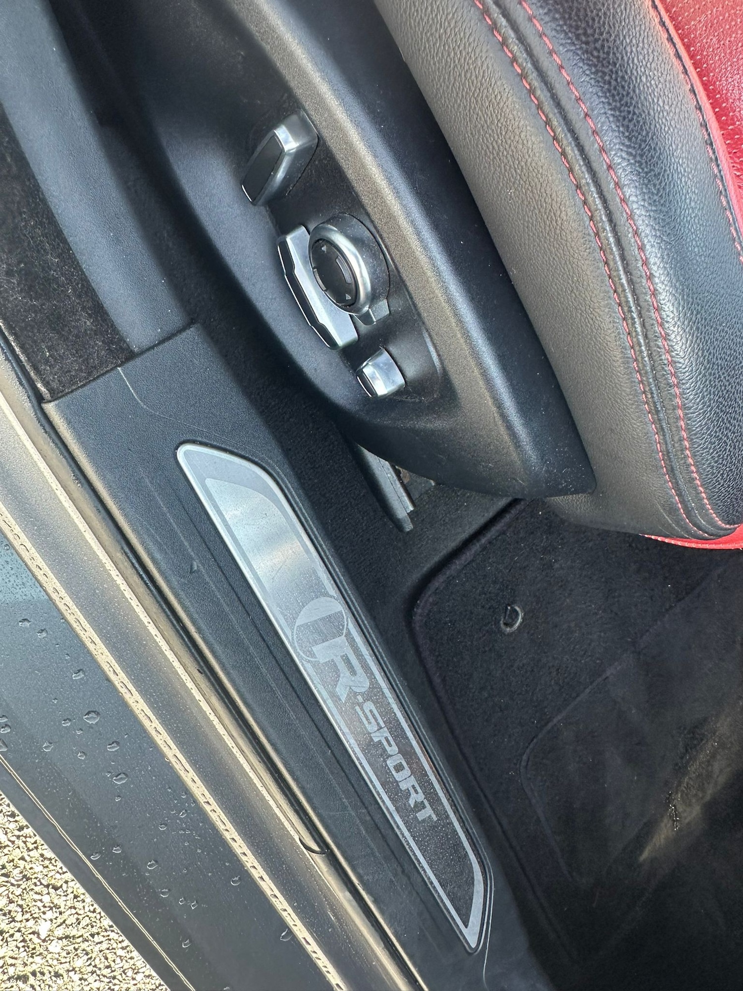 Used Jaguar XE 2017 for sale - 77663556: Photo 11