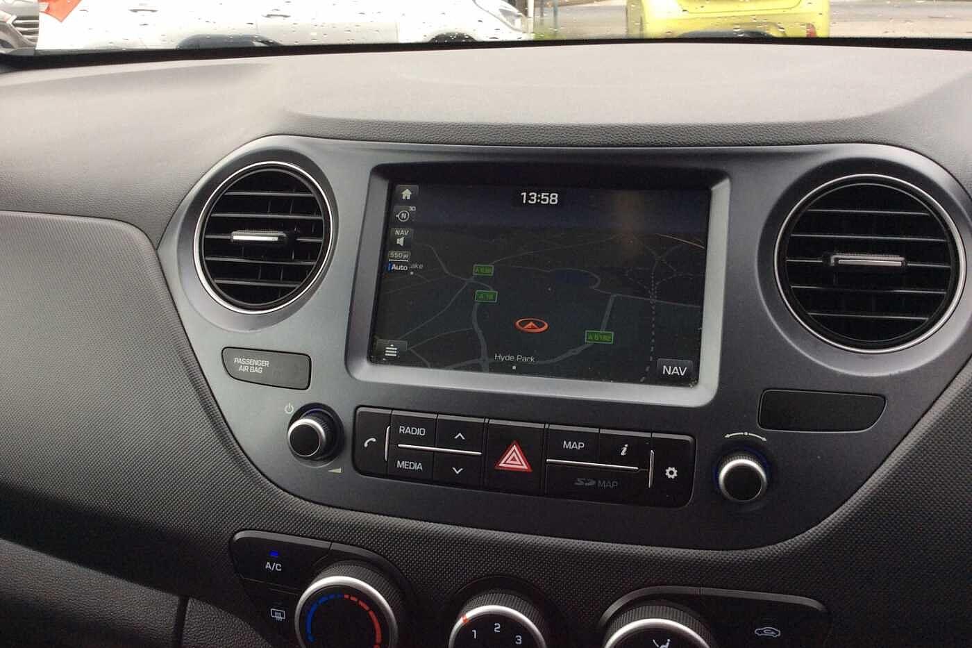 Used Hyundai i10 2018 for sale - 77358639: Photo 15