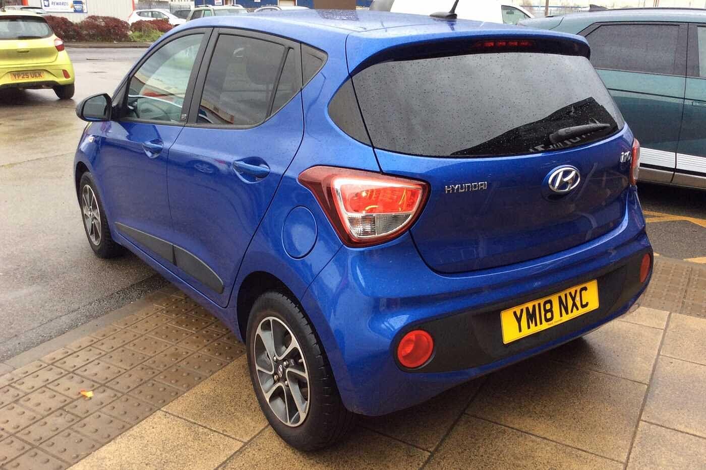 Used Hyundai i10 2018 for sale - 77358639: Photo 3