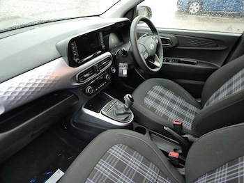 Used Hyundai i10 2025 for sale - 76295566: Photo