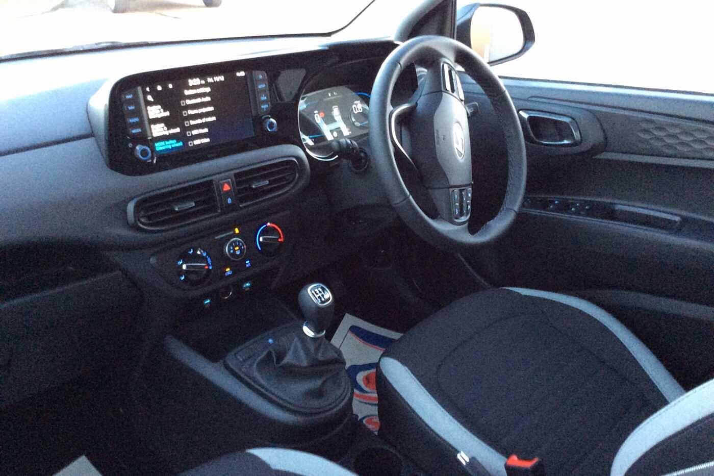 Used Hyundai i10 2025 for sale - 77016216: Photo 2