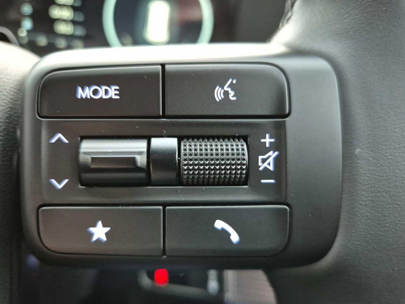 Used Hyundai Santa Fe 2025 for sale - 76215427: Photo 17