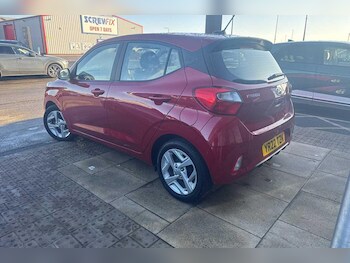 Used Hyundai i10 2022 for sale - 77166625: Photo