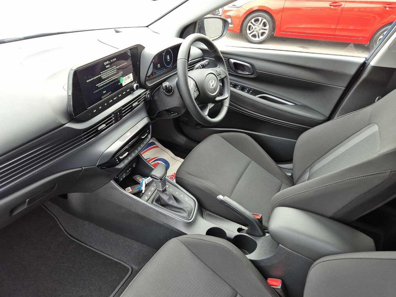 Used Hyundai i20 2025 for sale - 76214643: Photo 2