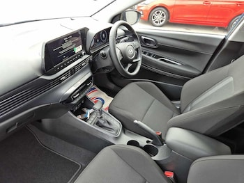 Used Hyundai i20 2025 for sale - 76214643: Photo
